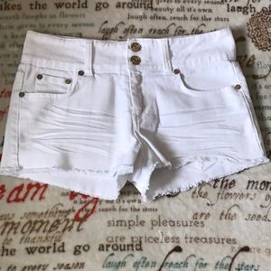 Refuge white jean shorts